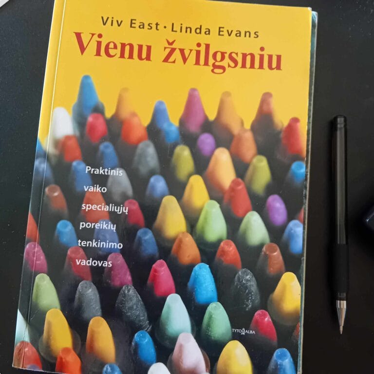 Ugdymo vadovo Vienu žvilgsiu viršelis